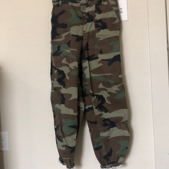 topshop camouflage pants